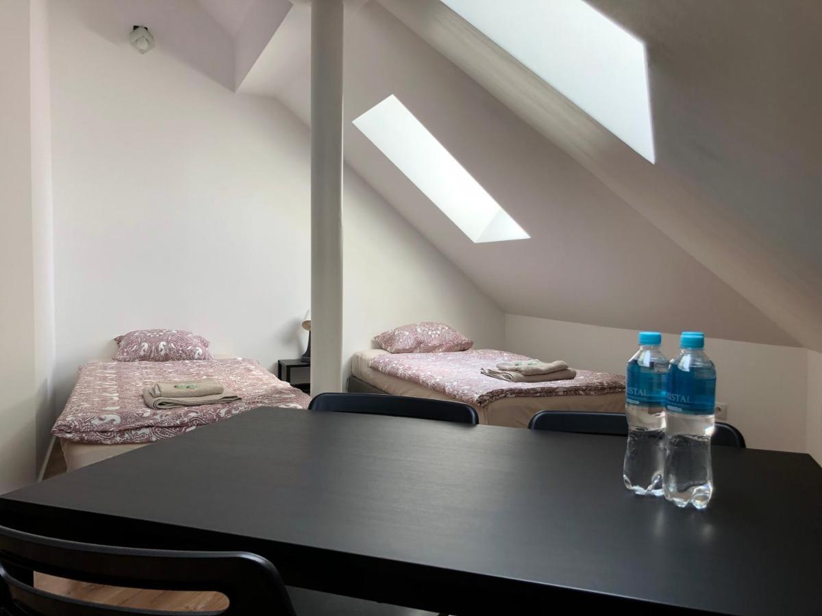 Villa 37b Bed&Breakfast Varsavia Esterno foto